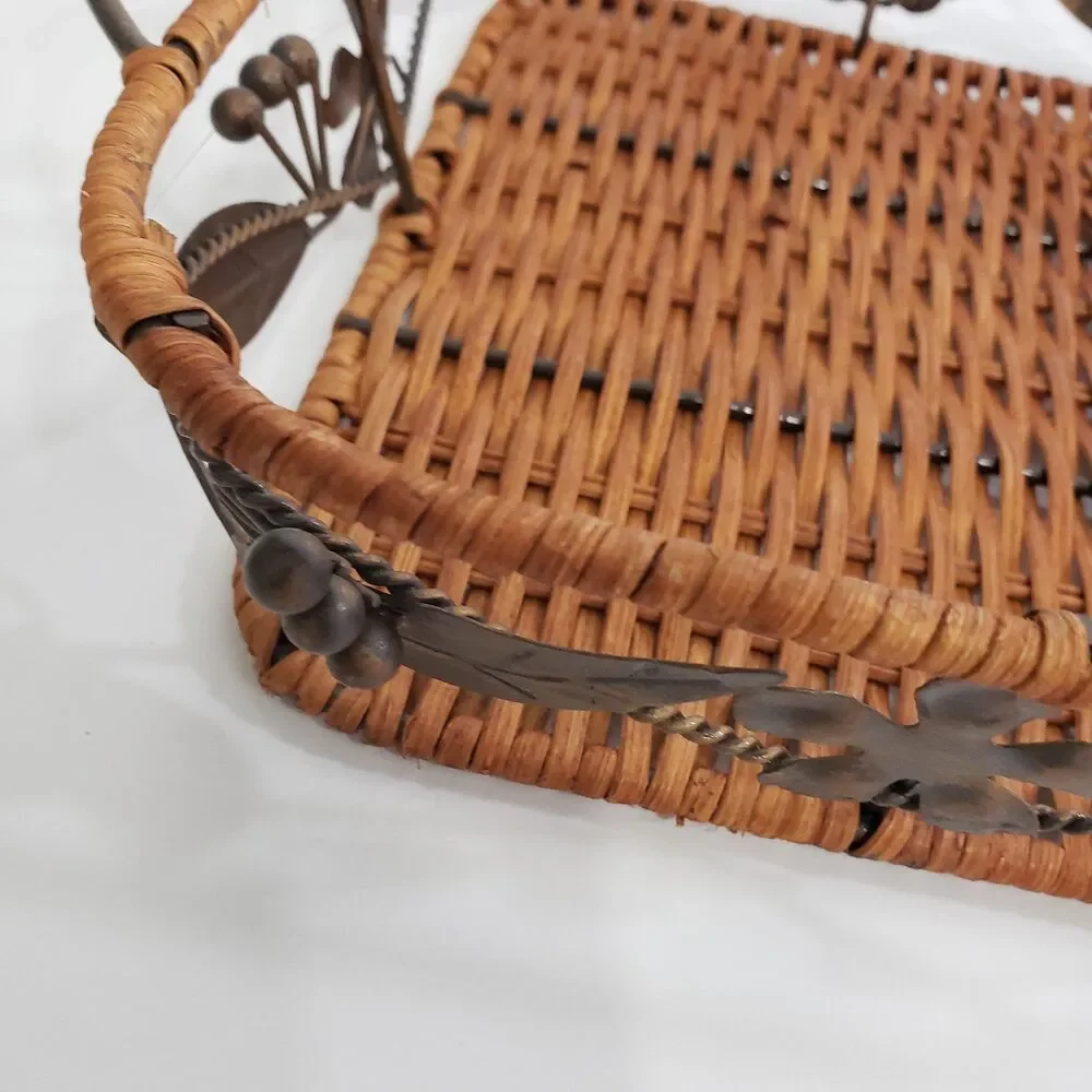 Beautiful Rectangle Weaved Wicker and Metal 'Leaves' Tray Basket (10 x 17)